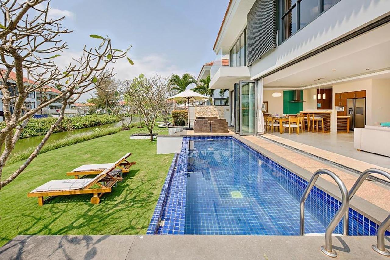 Luxury Pool Villa Close To The Private Beach Da Nang Exterior photo